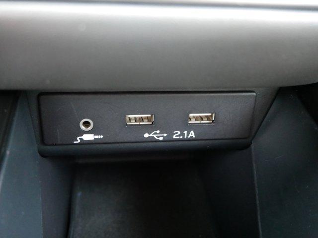 Photo of 2020 Crystal White Pearl Subaru Outback