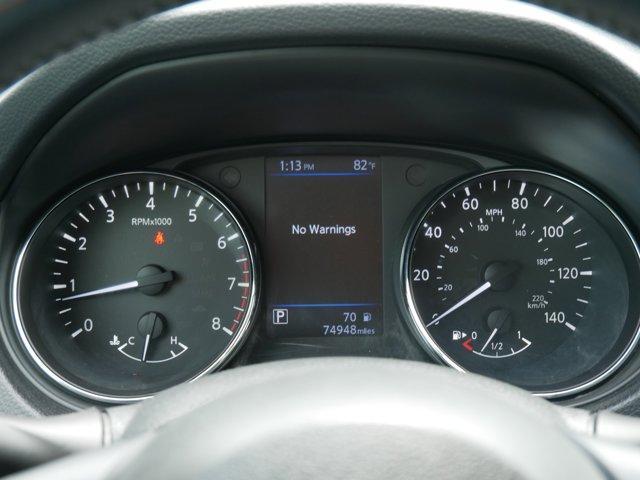 Photo of 2018 Brilliant Silver Nissan Rogue