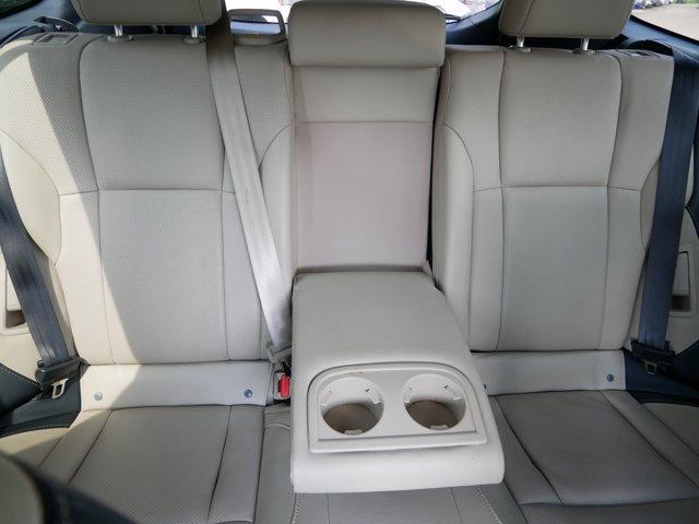 Photo of 2023 Crystal White Pearl Subaru Outback