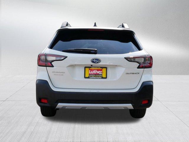 Photo of 2023 Crystal White Pearl Subaru Outback