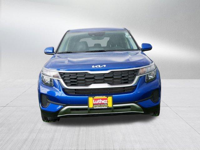 Photo of 2023 Neptune Blue Kia Seltos