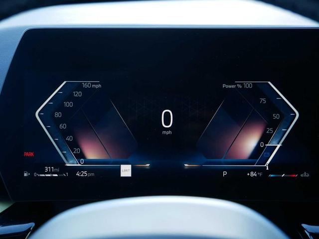 Photo of 2024 Mineral White Metallic BMW X1