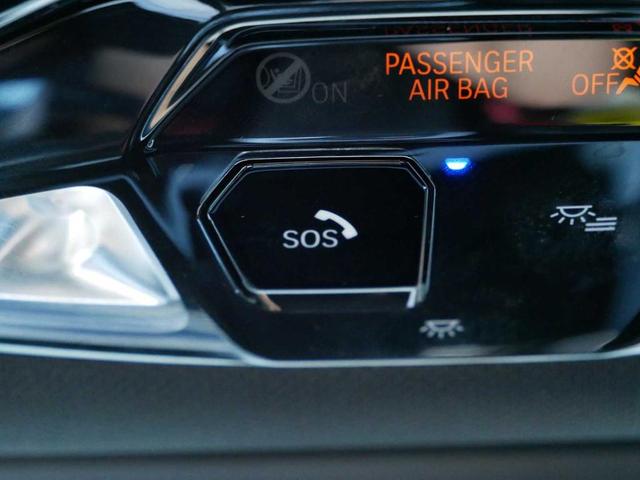 Photo of 2024 Mineral White Metallic BMW X1