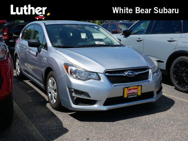 Photo of 2016 Ice Silver Metallic Subaru Impreza