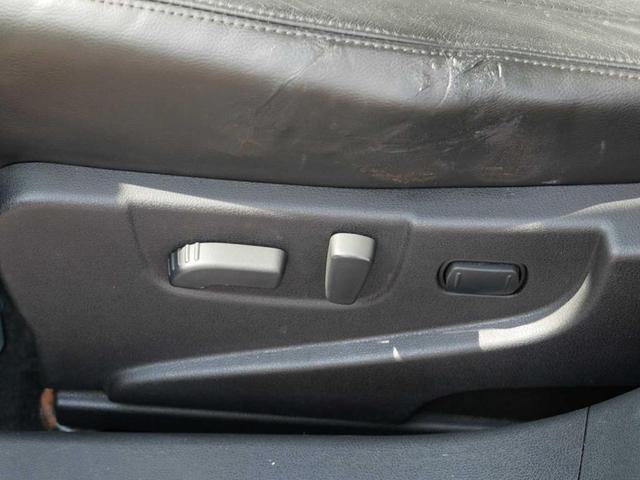 Photo of 2012 Black Amethyst Nissan Rogue