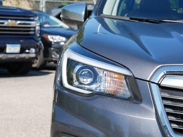 Photo of 2020 Magnetite Gray Metallic Subaru Forester