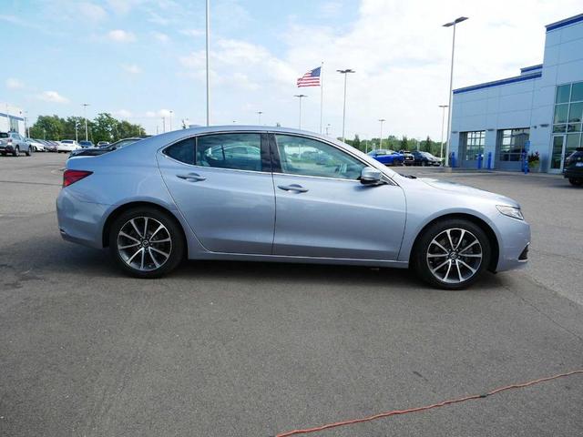 Photo of 2015 Slate Silver Metallic Acura TLX
