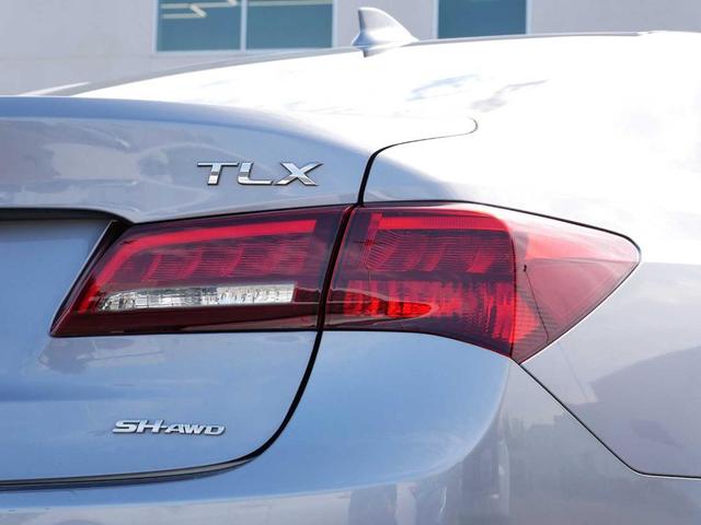 Photo of 2015 Slate Silver Metallic Acura TLX