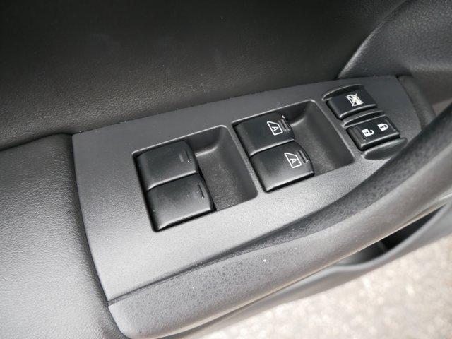 Photo of 2009 Radiant Silver Metallic Nissan Maxima