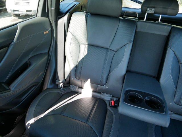 Photo of 2022 Crystal White Pearl Subaru Forester