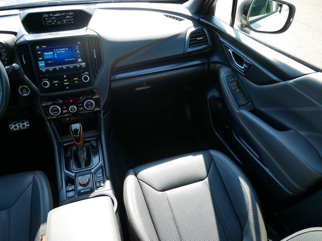 Photo of 2022 Crystal White Pearl Subaru Forester