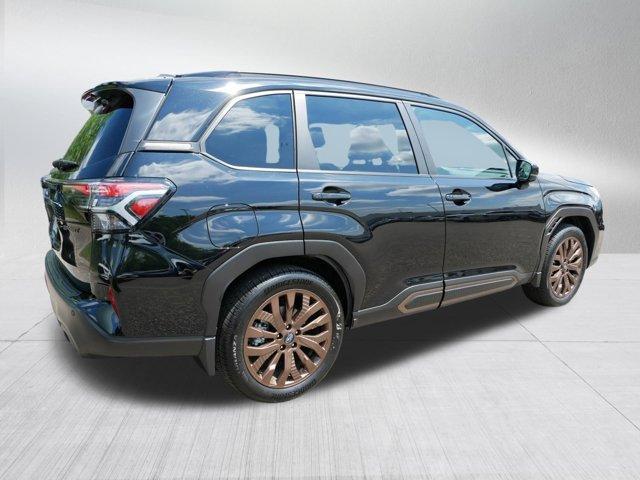 Photo of 2025 Crystal Black Silica Subaru Forester