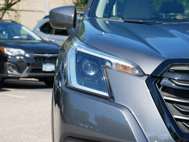Photo of 2022 Magnetite Gray Metallic Subaru Forester