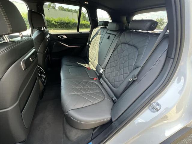 Photo of 2025 Mineral White Metallic BMW X5