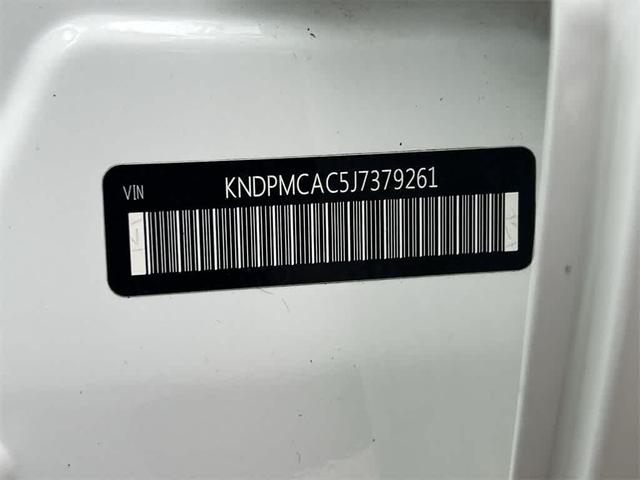 Photo of 2018 Clear White Kia Sportage