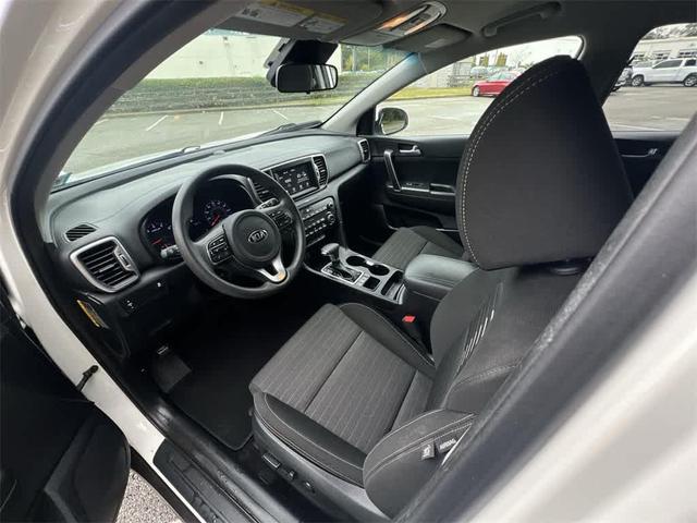 Photo of 2018 Clear White Kia Sportage