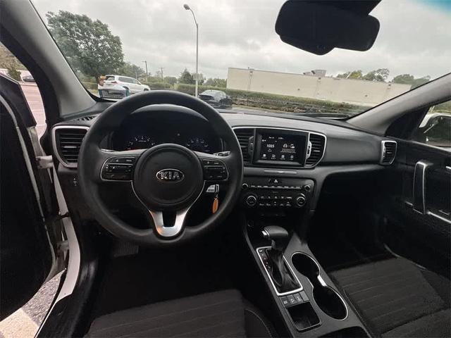 Photo of 2018 Clear White Kia Sportage