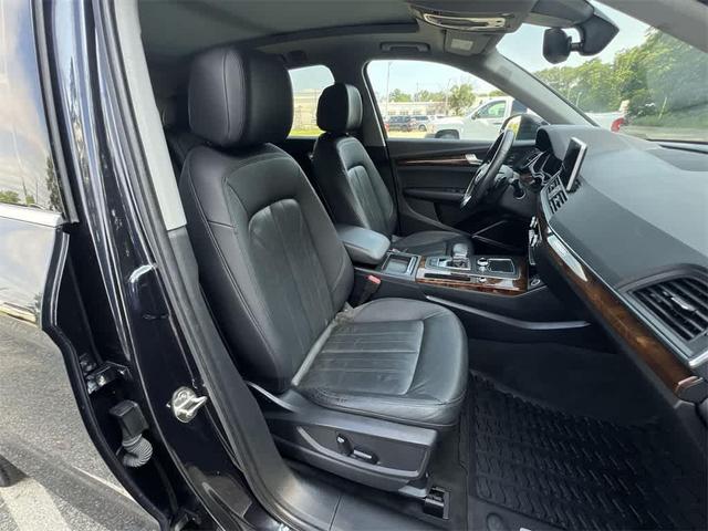 Photo of 2018 Brilliant Black Audi Q5