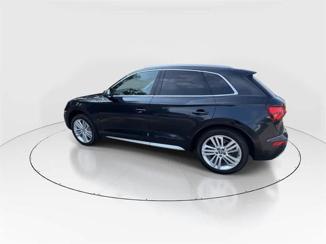 Photo of 2018 Brilliant Black Audi Q5