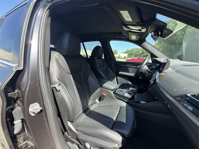 Photo of 2023 Dark Graphite Metallic BMW X3