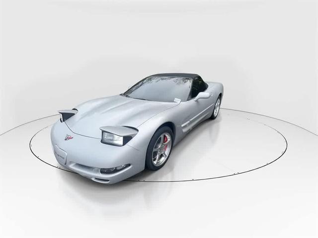 Photo of 2001 Quicksilver Metallic Chevrolet Corvette