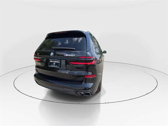 Photo of 2025 Black Sapphire Metallic BMW X7