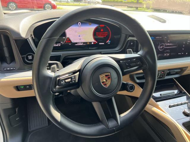 Photo of 2024 White Porsche Cayenne