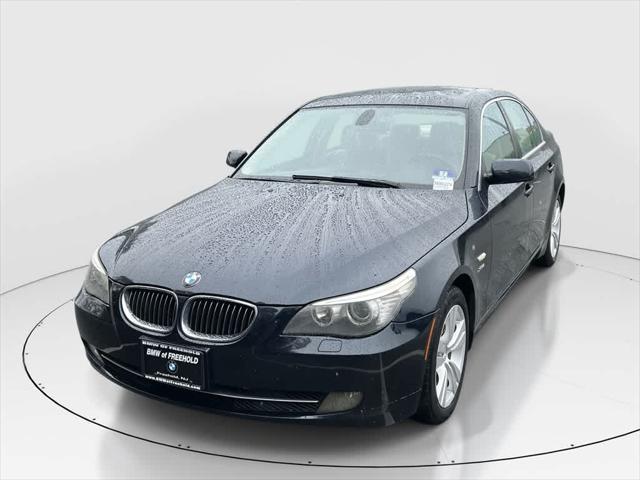 2010 BMW 528