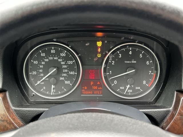 Photo of 2010 Jet Black BMW 328