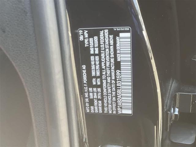 Photo of 2020 Black Porsche Macan