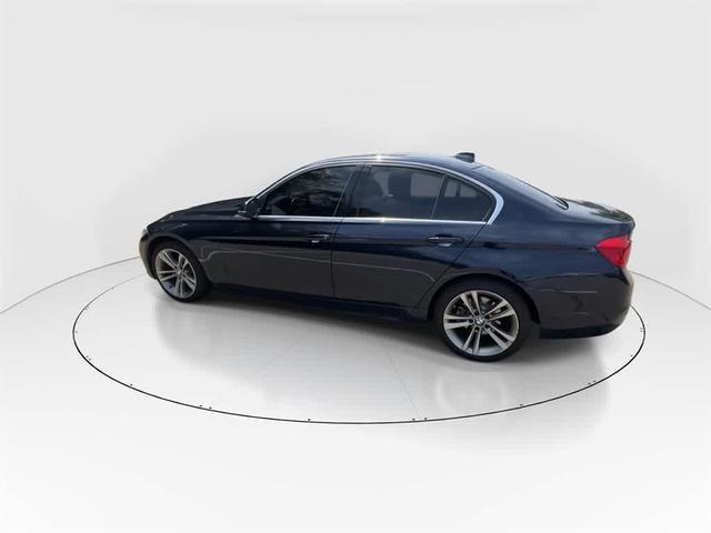 Photo of 2017 Imperial Blue Metallic BMW 330
