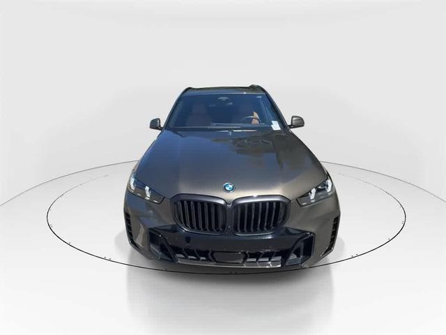 Photo of 2025 Manhattan Green Metallic BMW X5