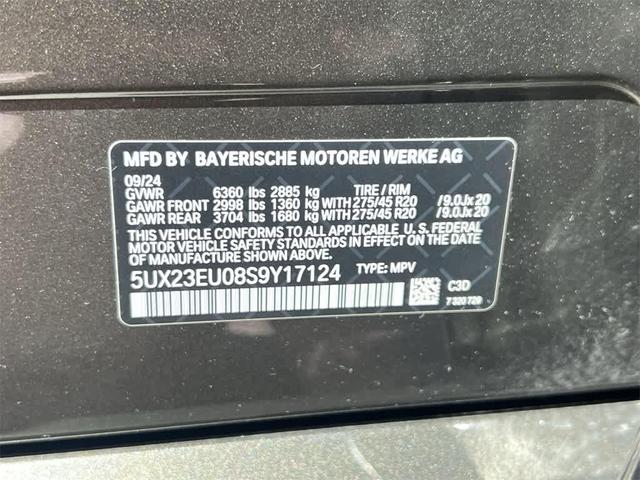 Photo of 2025 Manhattan Green Metallic BMW X5