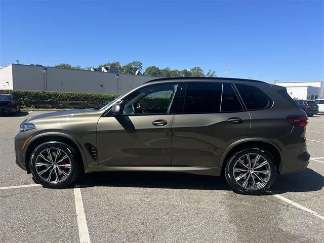 Photo of 2025 Manhattan Green Metallic BMW X5