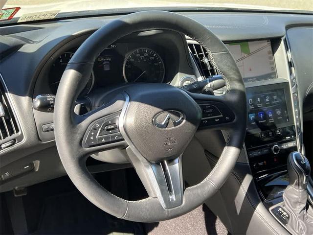 Photo of 2019 Majestic White INFINITI Q50