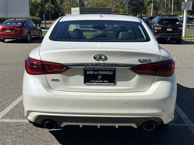 Photo of 2019 Majestic White INFINITI Q50