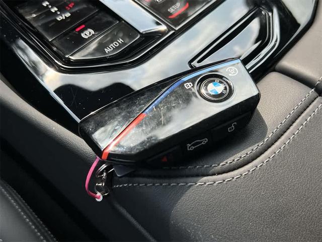Photo of 2025 Alpine White BMW M5