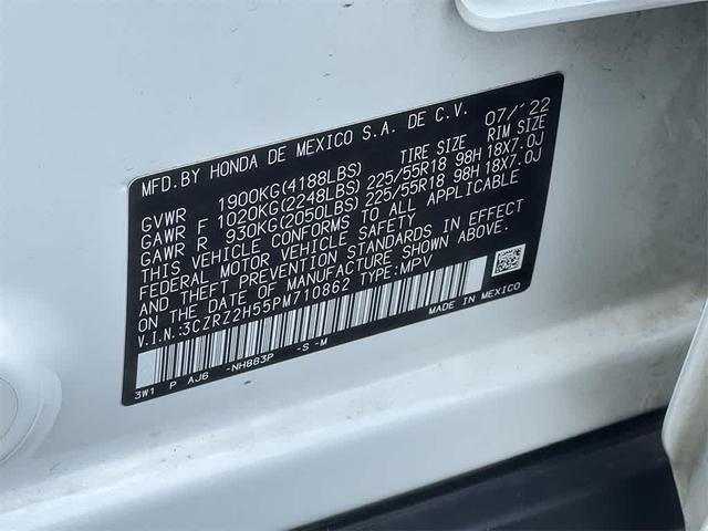 Photo of 2023 Platinum White Pearl Honda HR-V