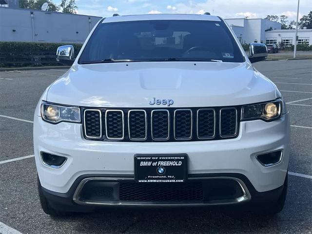 Photo of 2020 Bright White Clearcoat Jeep Grand Cherokee