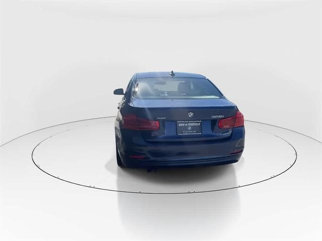 Photo of 2016 Mediterranean Blue Metallic BMW 328