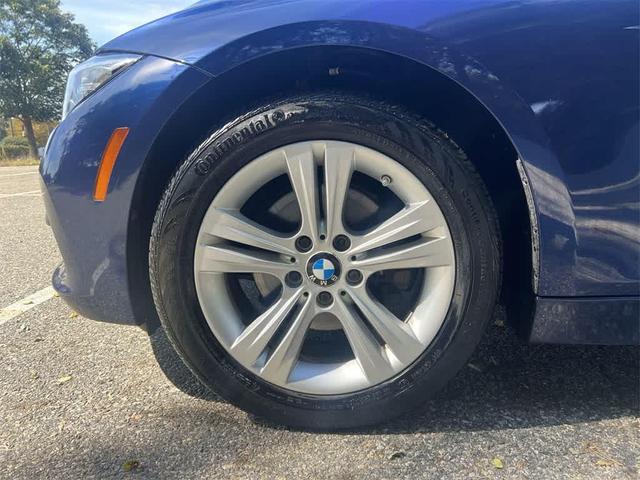 Photo of 2016 Mediterranean Blue Metallic BMW 328
