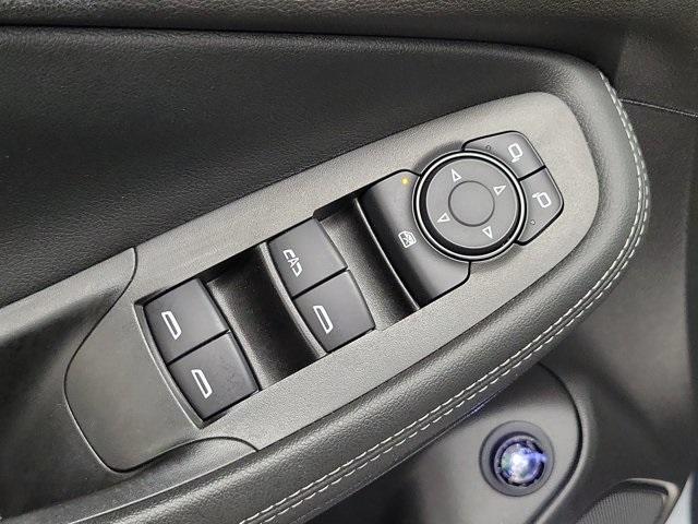 Photo of 2022 Satin Steel Metallic Buick Encore GX