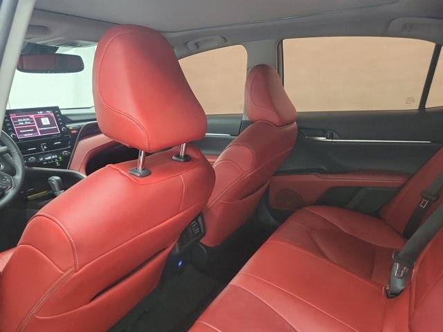 Photo of 2021 Gray Toyota Camry