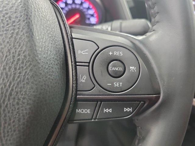 Photo of 2021 Gray Toyota Camry