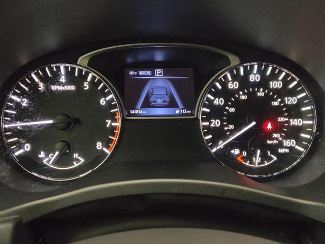 Photo of 2017 Magnetic Black Metallic Nissan Pathfinder