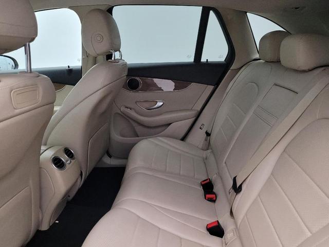 Photo of 2018 Black Mercedes-Benz GLC 300