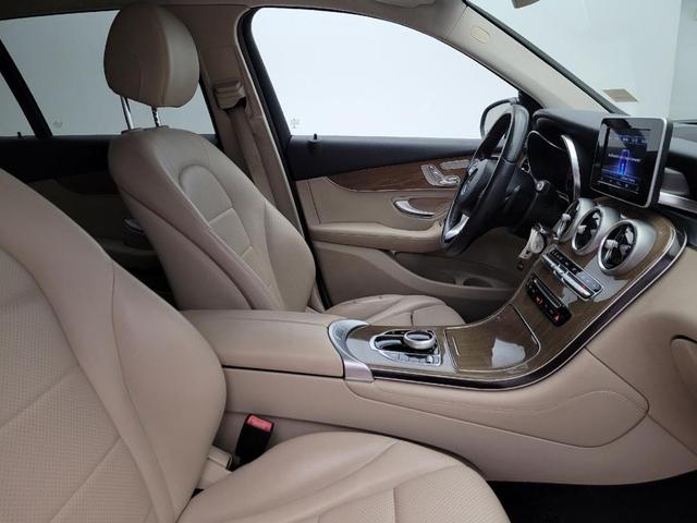 Photo of 2018 Black Mercedes-Benz GLC 300