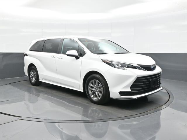2025 Toyota Sienna