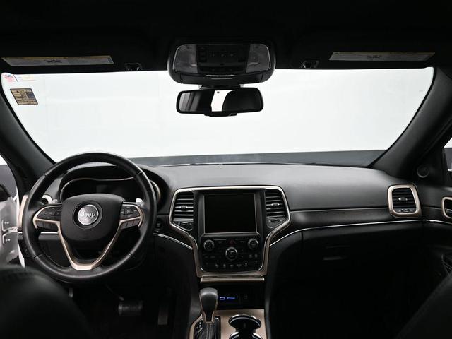 Photo of 2016 Bright White Clearcoat Jeep Grand Cherokee
