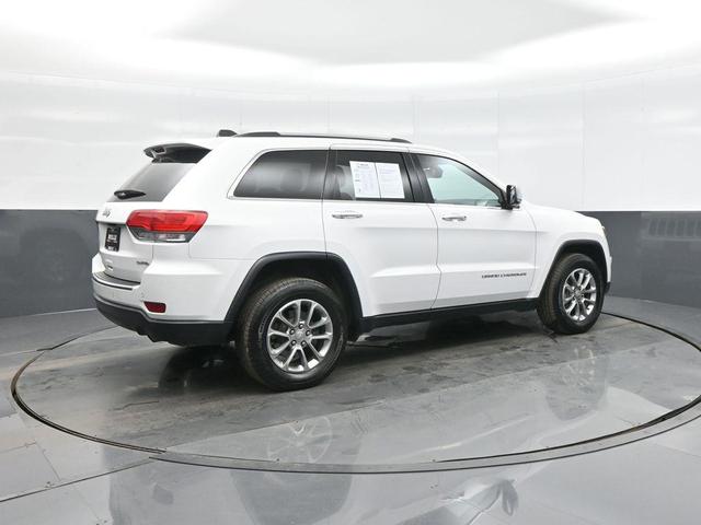 Photo of 2016 Bright White Clearcoat Jeep Grand Cherokee